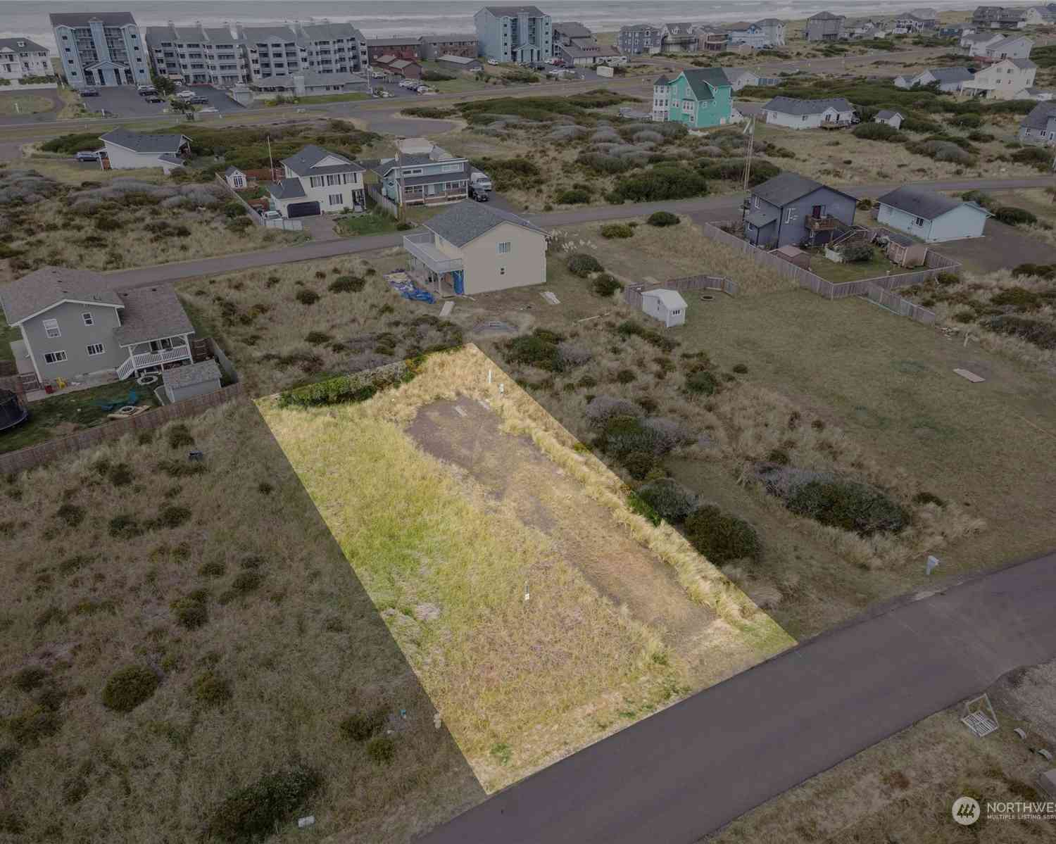 444 N Portal Loop, Ocean Shores, Washington image 8