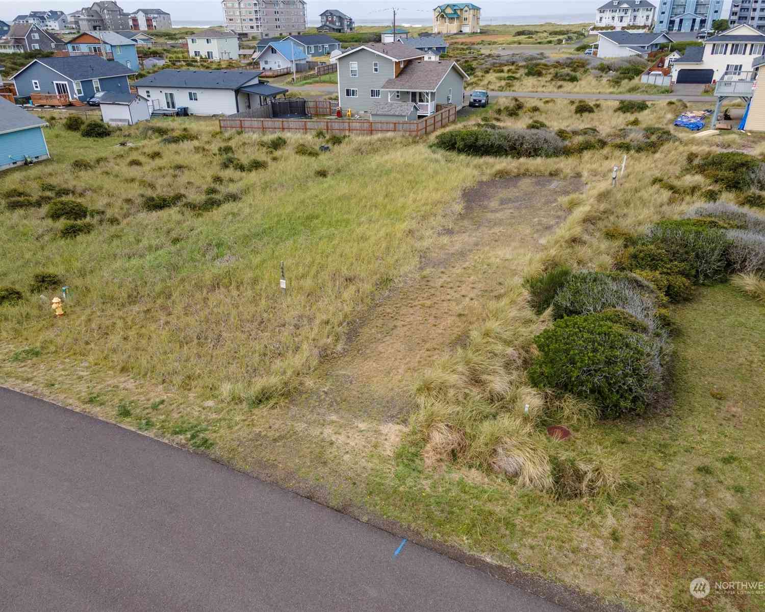 444 N Portal Loop, Ocean Shores, Washington image 4