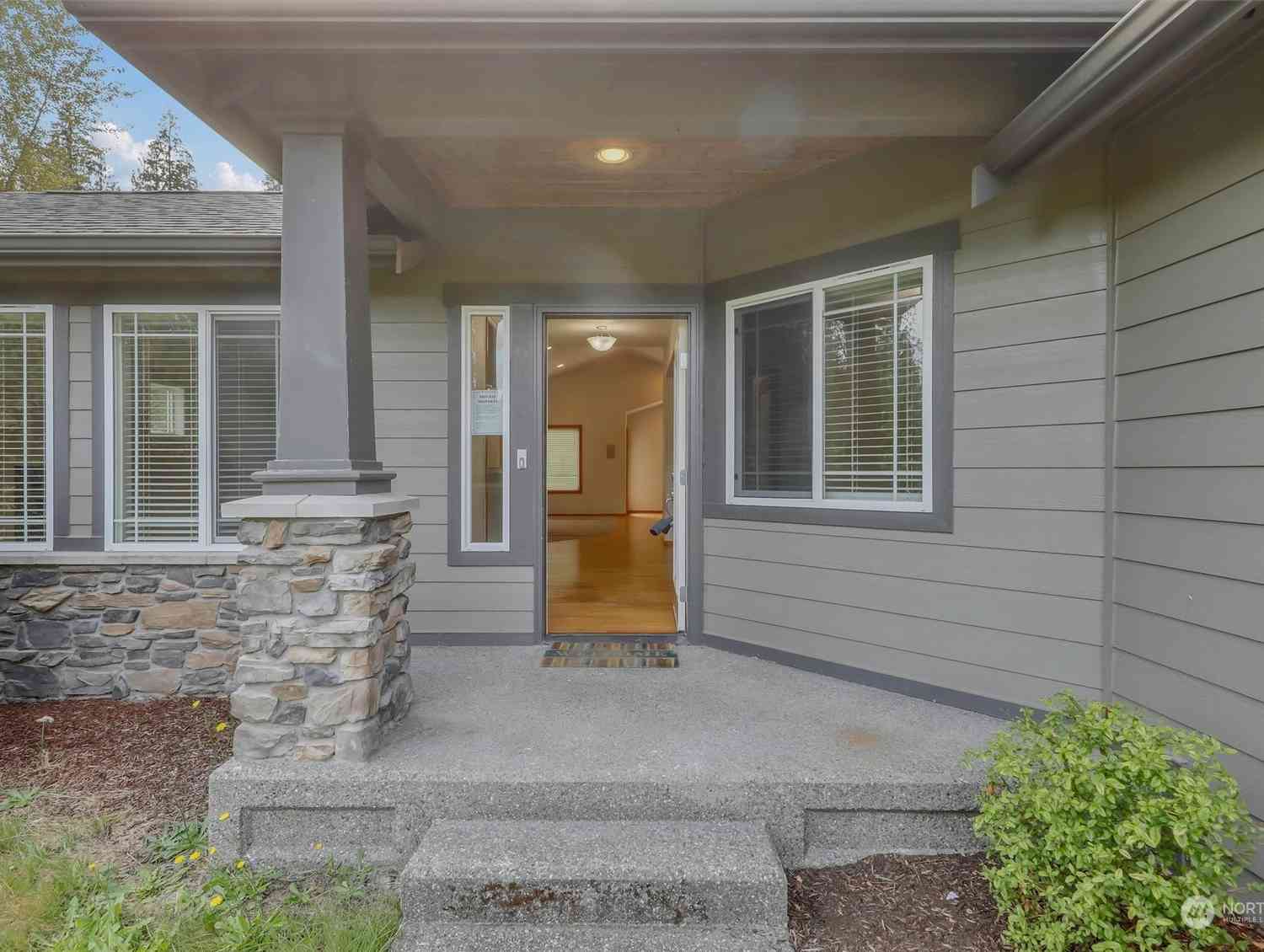 310 201st Avenue, Snohomish, Washington image 3