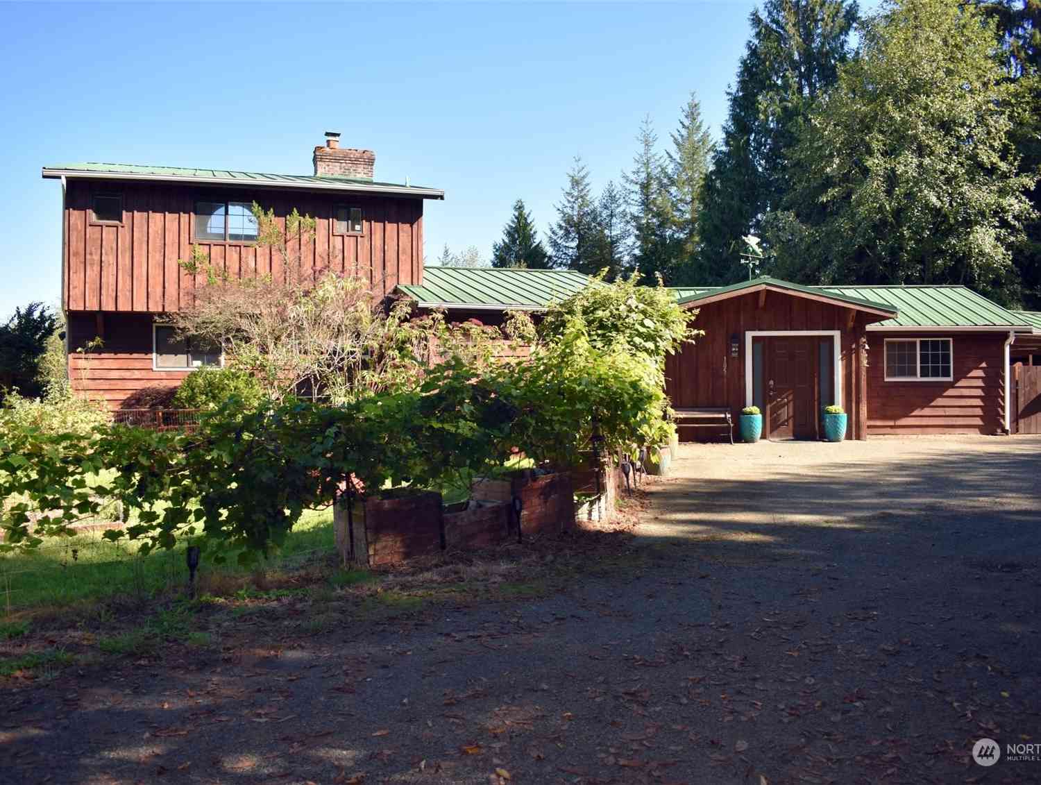 105 Strawberry Hill Road, Elma, Washington image 1