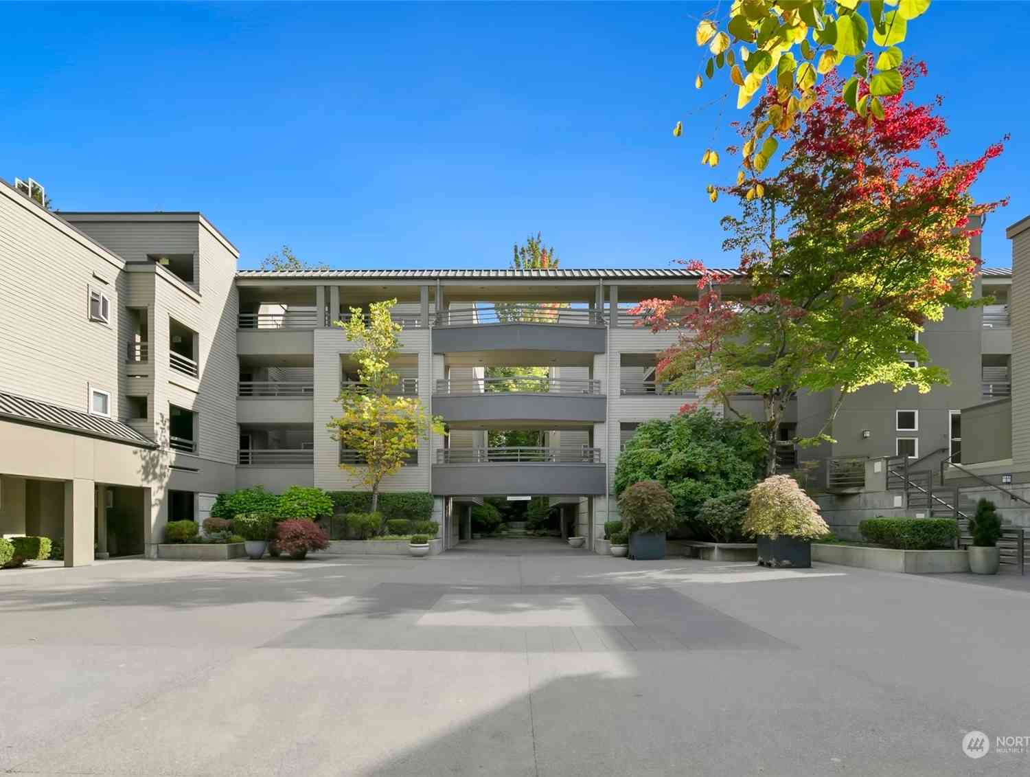 501 Kirkland Avenue #305, Kirkland, Washington image 2