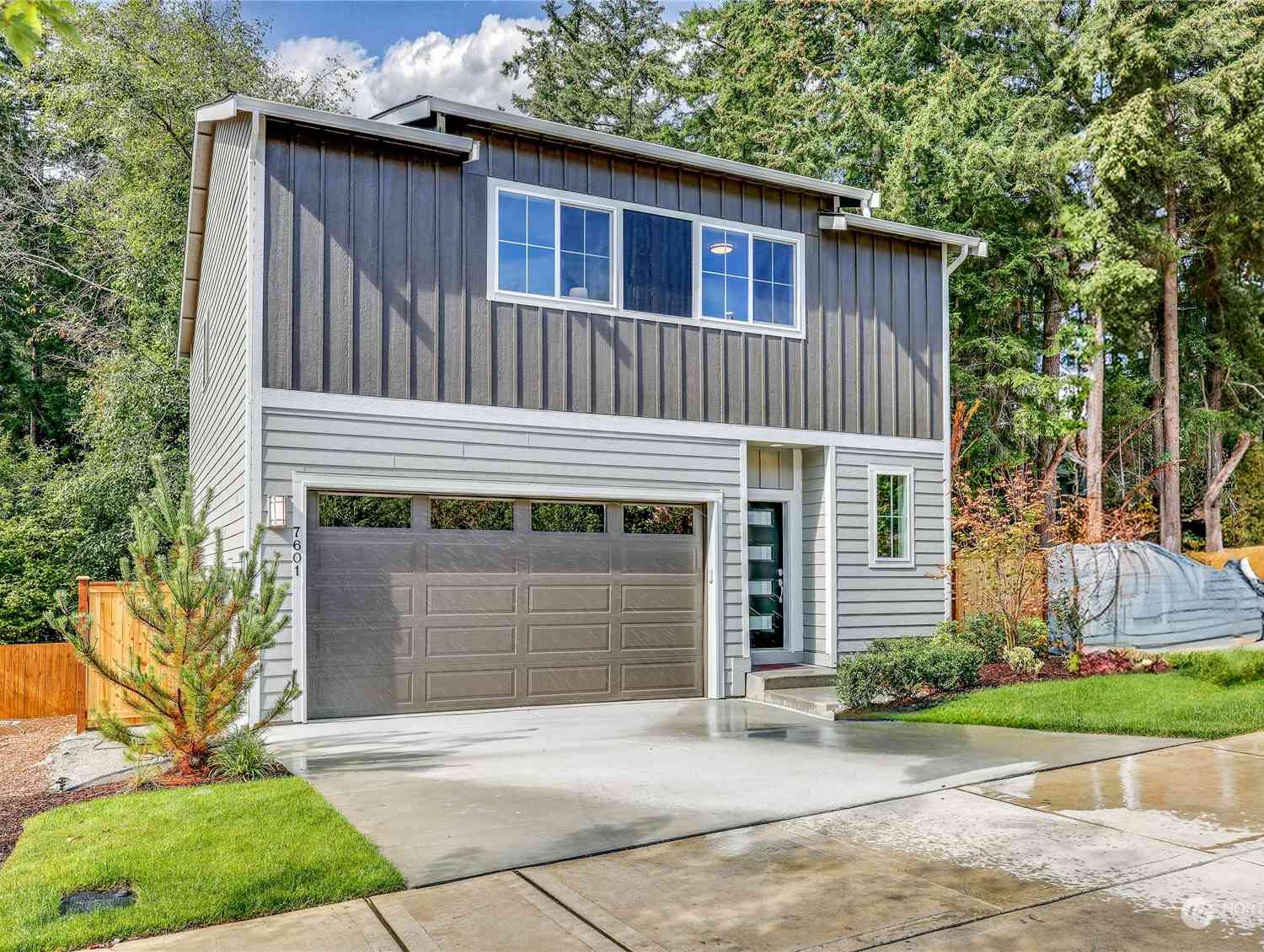 5738 Hawks Landing Place, Bremerton, Washington image 2