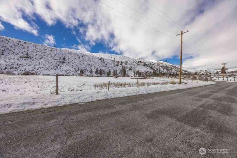 Antoine Creek Road, Chelan, Washington image 1