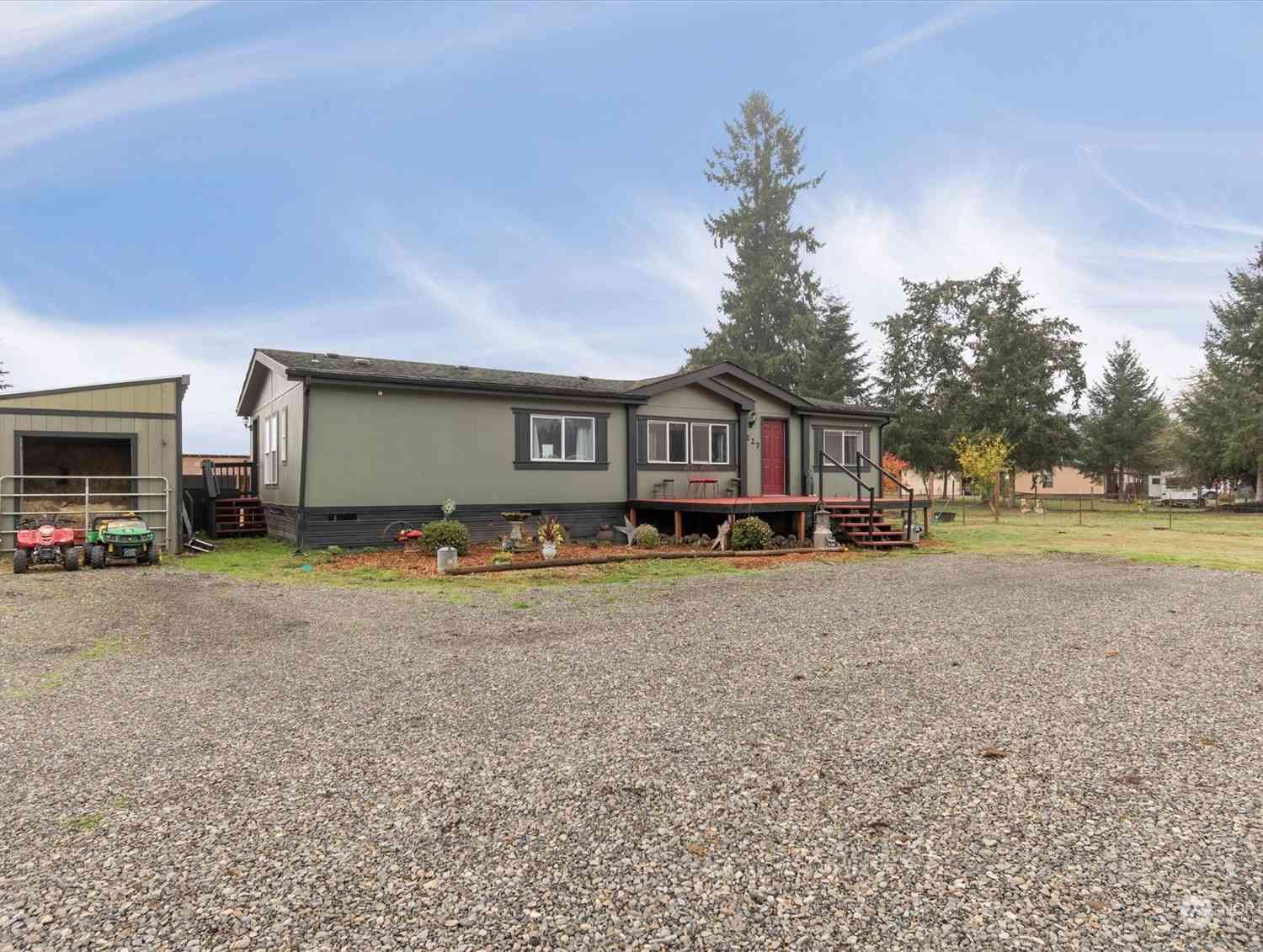 227 Quick Road, Castle Rock, Washington image 2