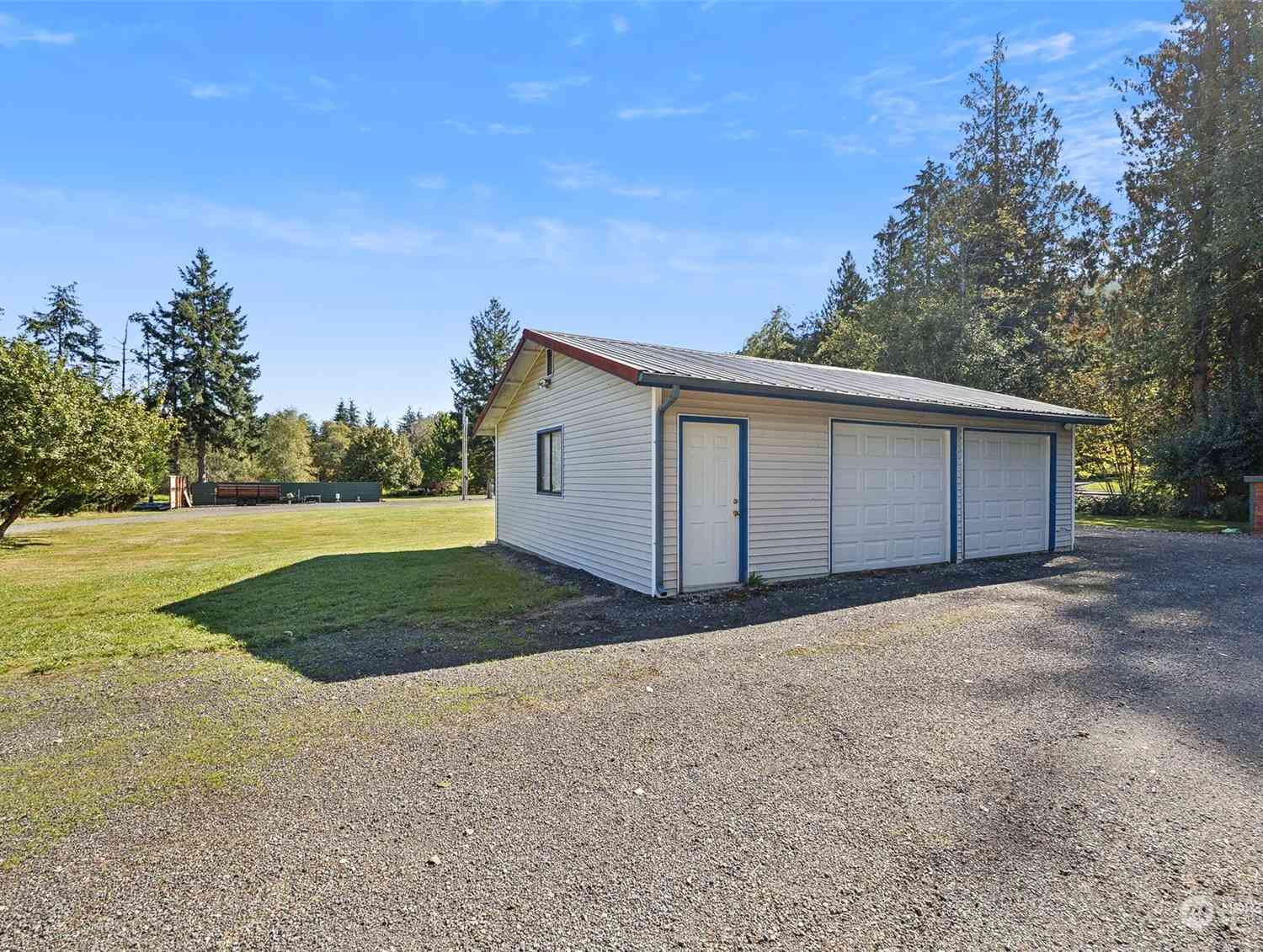 8643 Winslow Drive, Olympia, Washington image 27