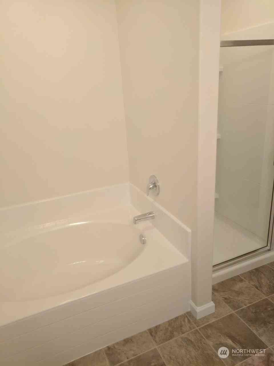 7046 Tahoe Drive, Tumwater, Washington image 11