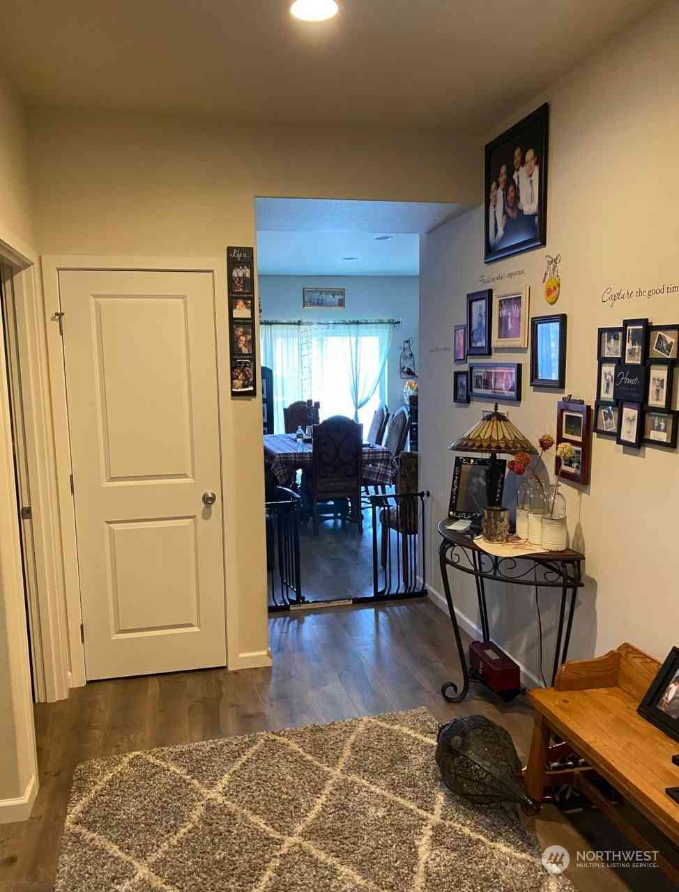 7046 Tahoe Drive, Tumwater, Washington image 5