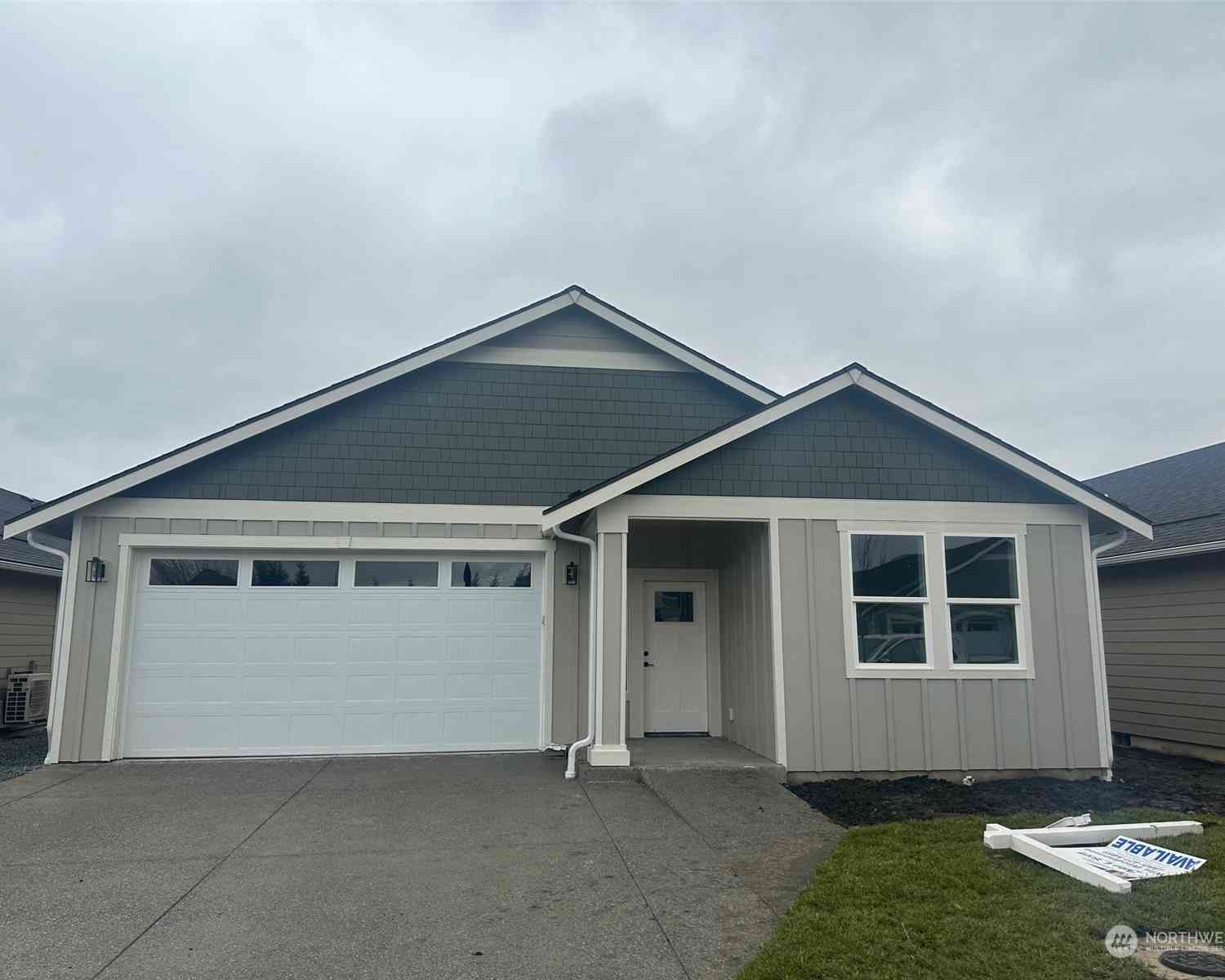 827 Parkland Loop, Sedro Woolley, Washington image 1