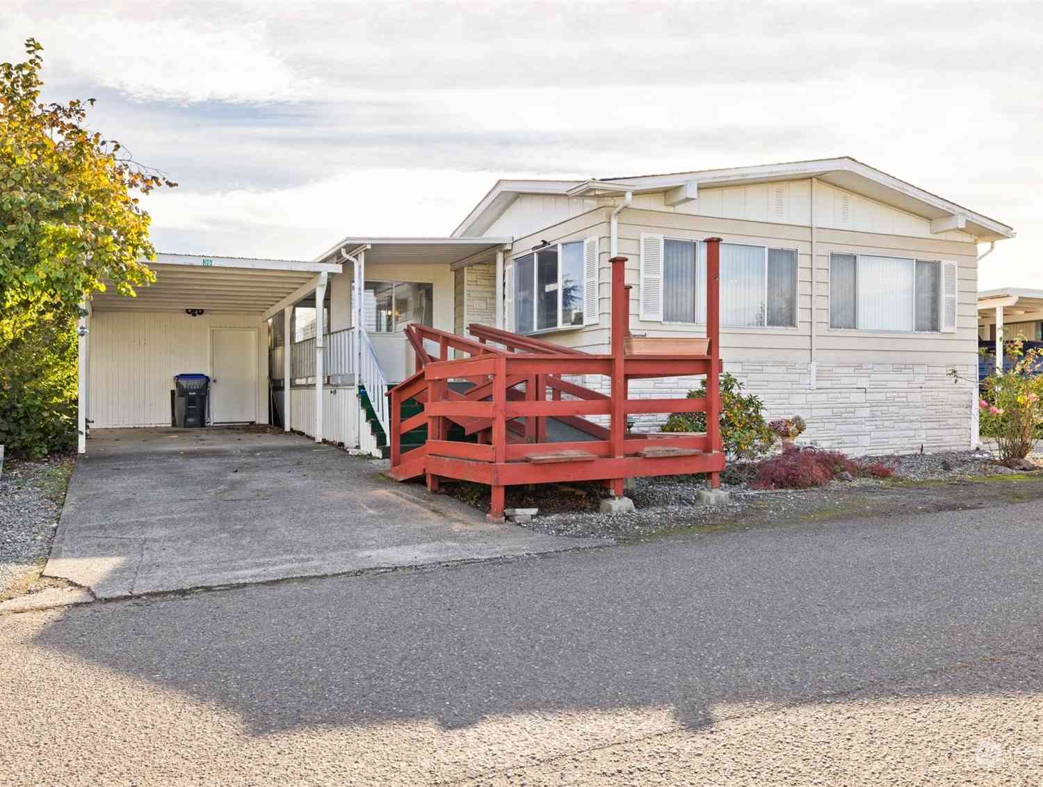 39 Juniper Mobile Estates, Sequim, Washington image 3