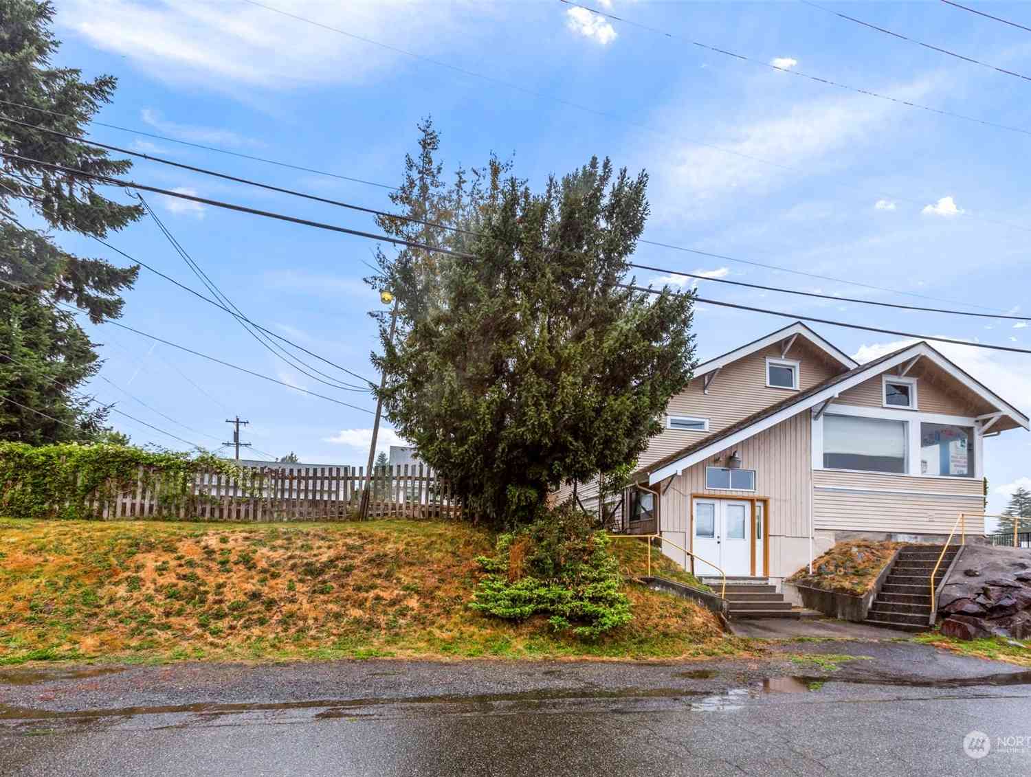 4232 Rucker Avenue, Everett, Washington image 37