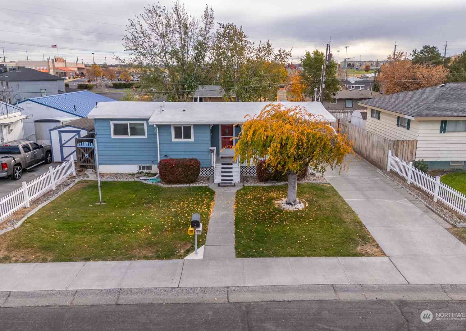 1031 W Gary Street, Moses Lake, Washington image 1