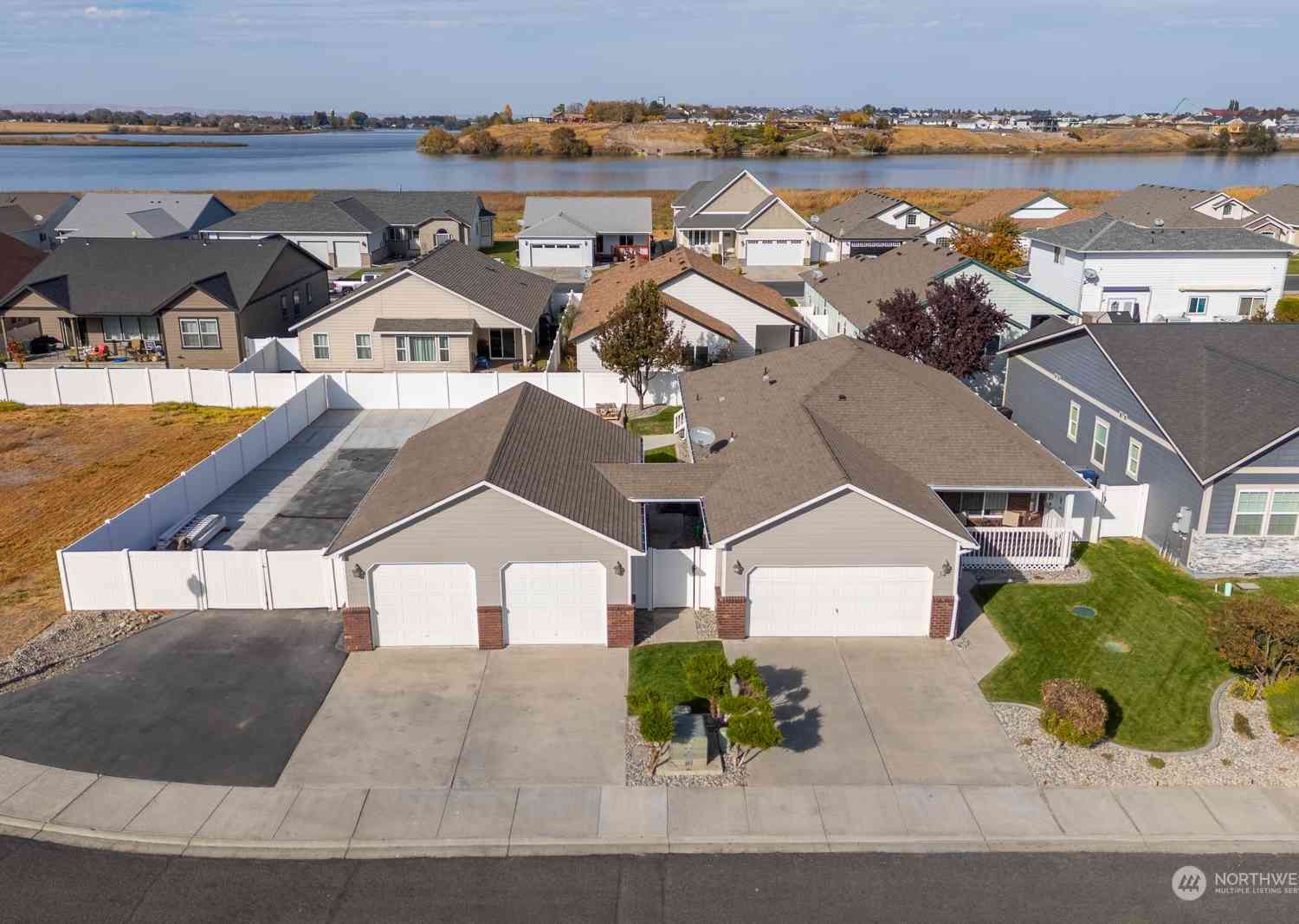 1300 W Marina Drive #34, Moses Lake, Washington image 1