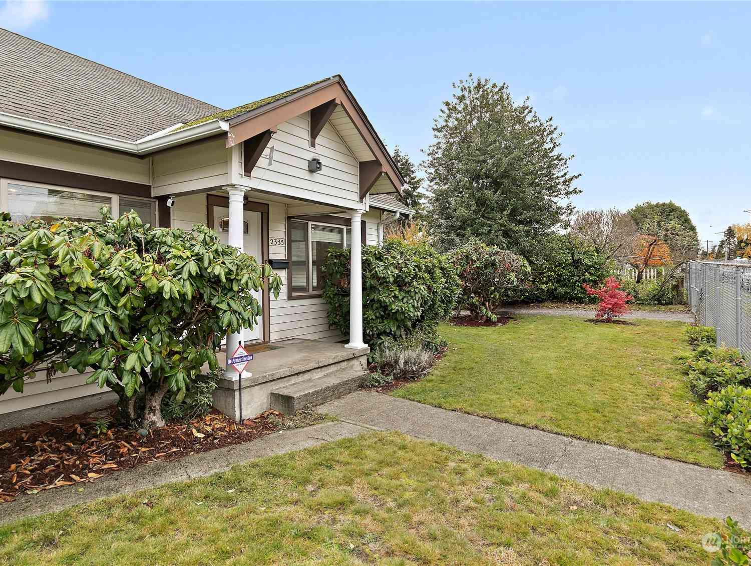 2335 S Hosmer Street, Tacoma, Washington image 2