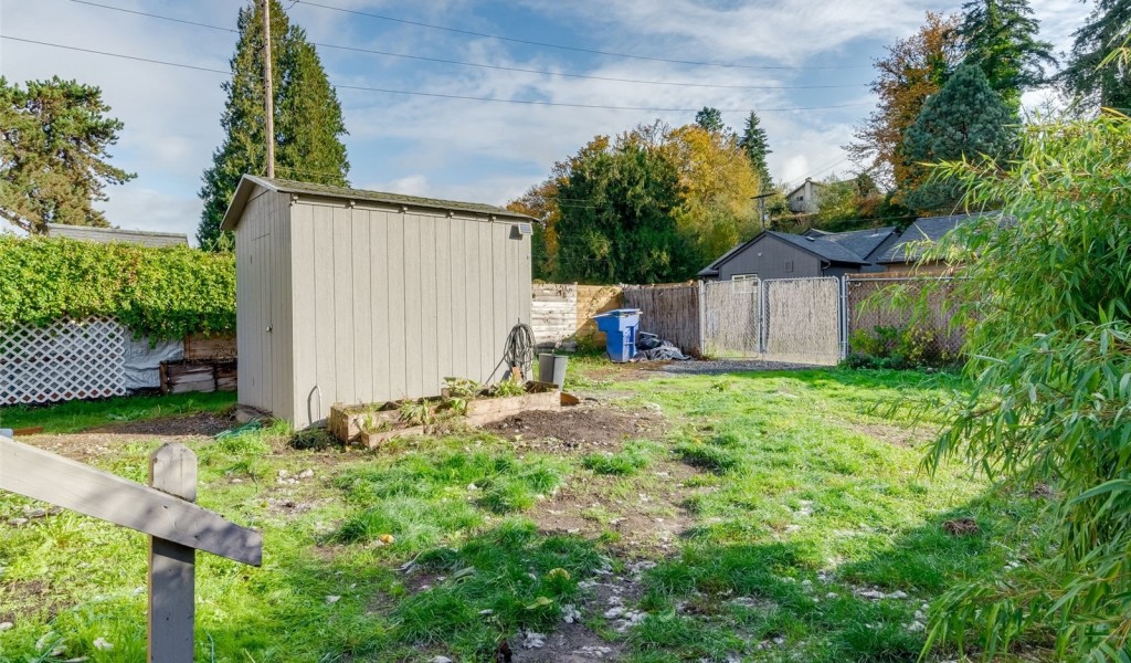 820 N Kelso Avenue, Kelso, Washington image 31