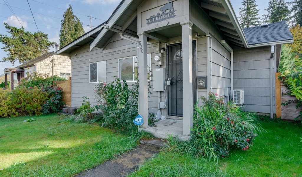 820 N Kelso Avenue, Kelso, Washington image 32