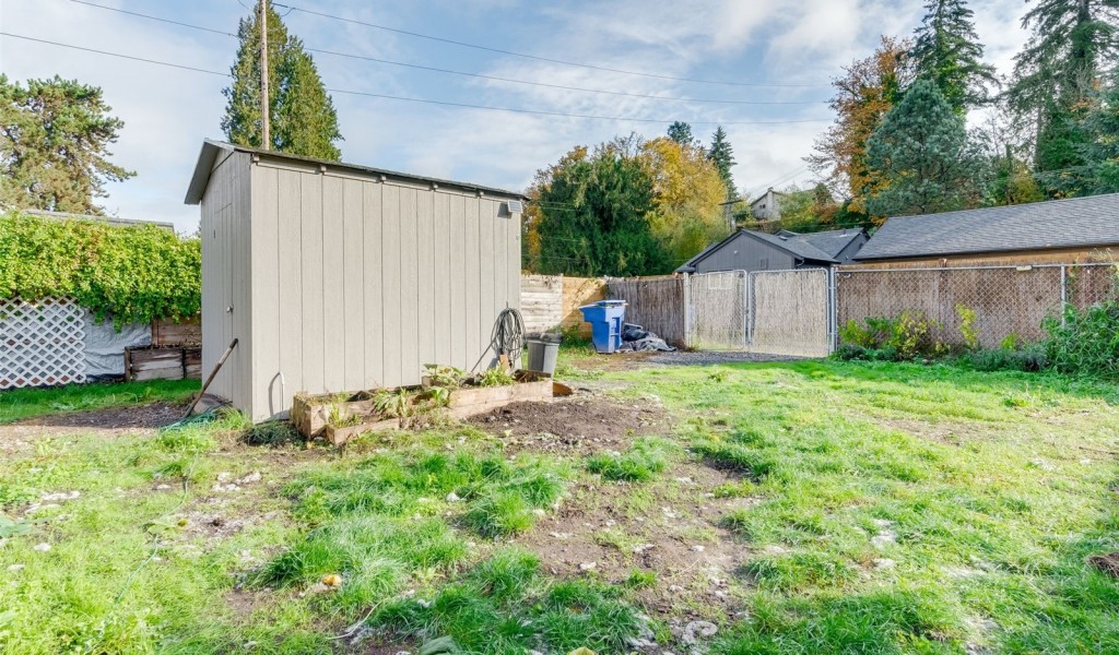 820 N Kelso Avenue, Kelso, Washington image 23