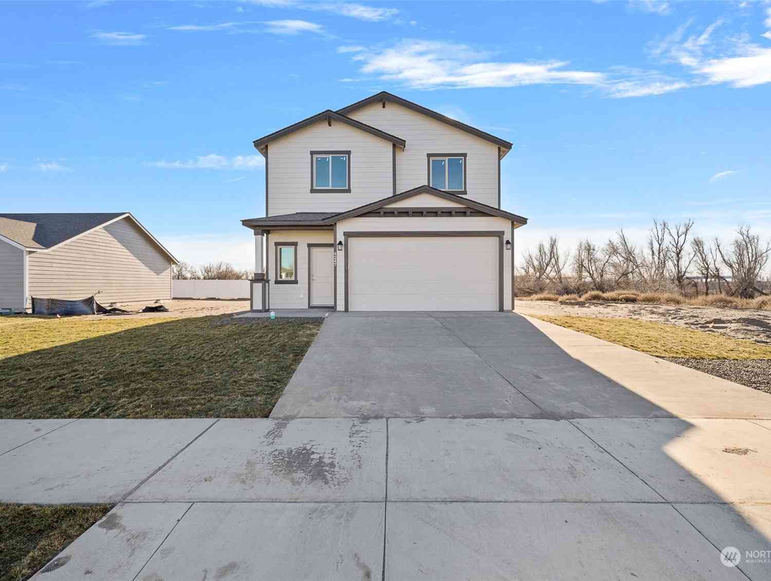 4247 W Sandy Ct, Moses Lake, Washington image 1