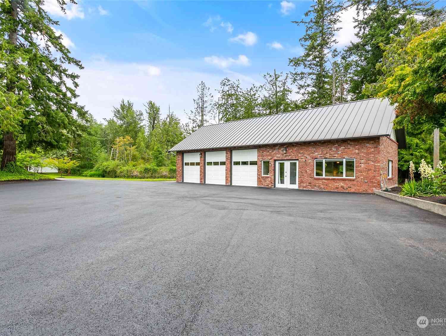 830 Kline Road, Bellingham, Washington image 34