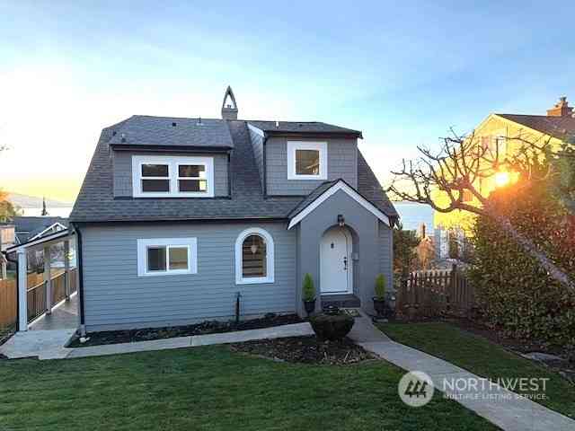 512 14th Street, Bellingham, Washington image 2