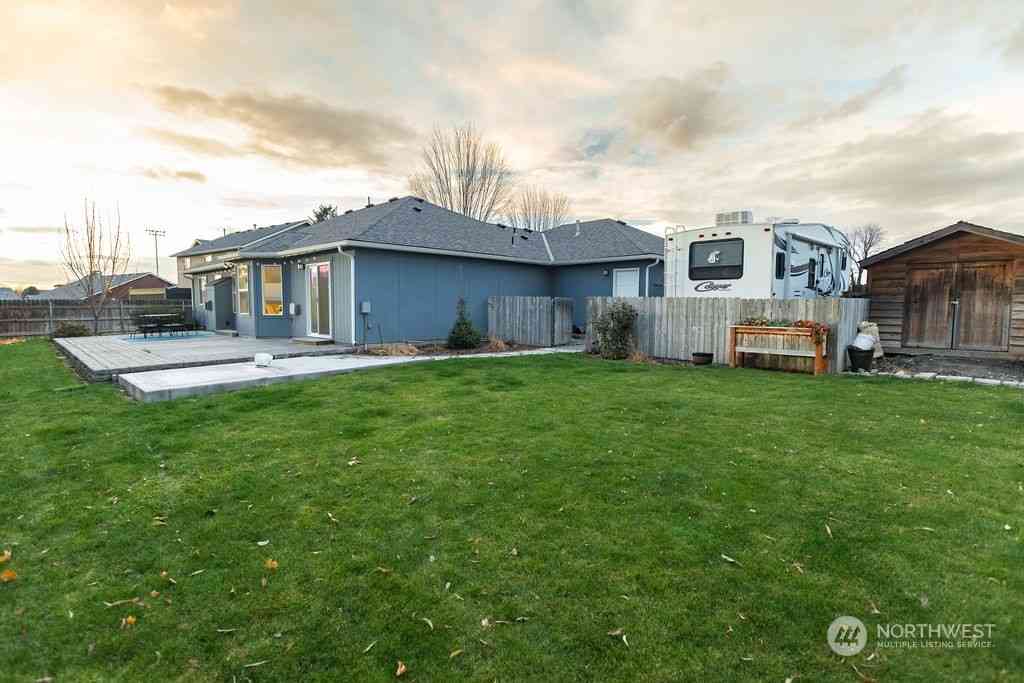 958 Carmella St, Walla Walla, Washington image 24