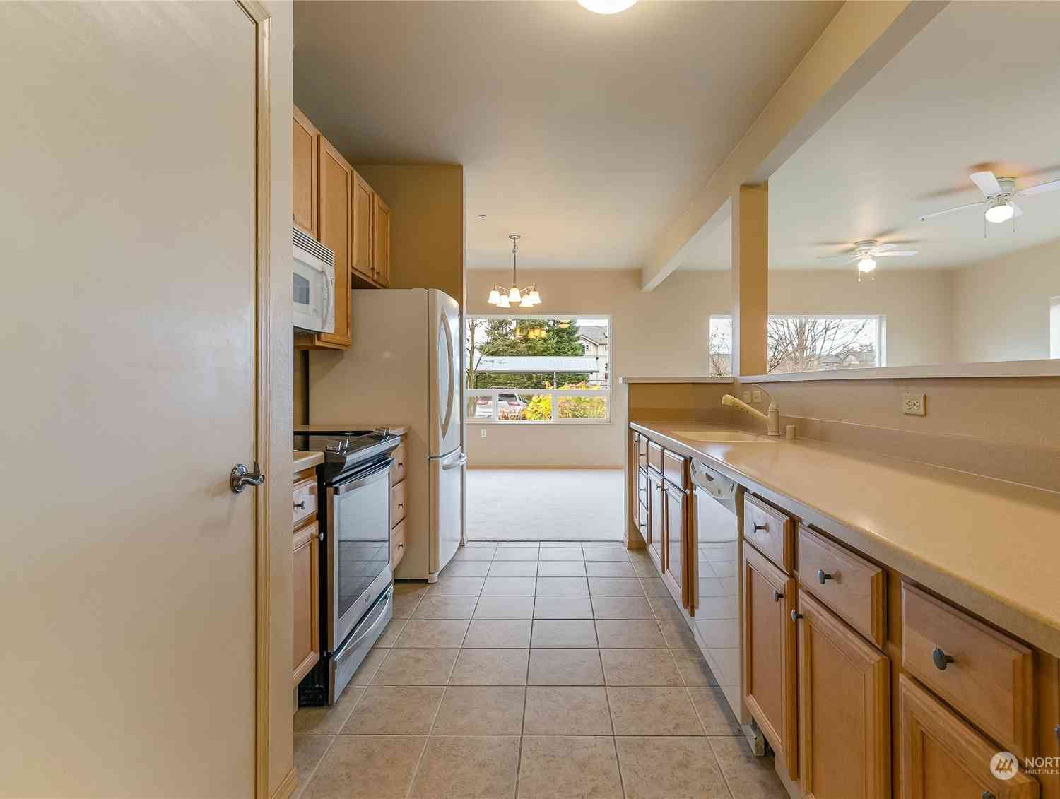 508 Darby Drive #102, Bellingham, Washington image 12