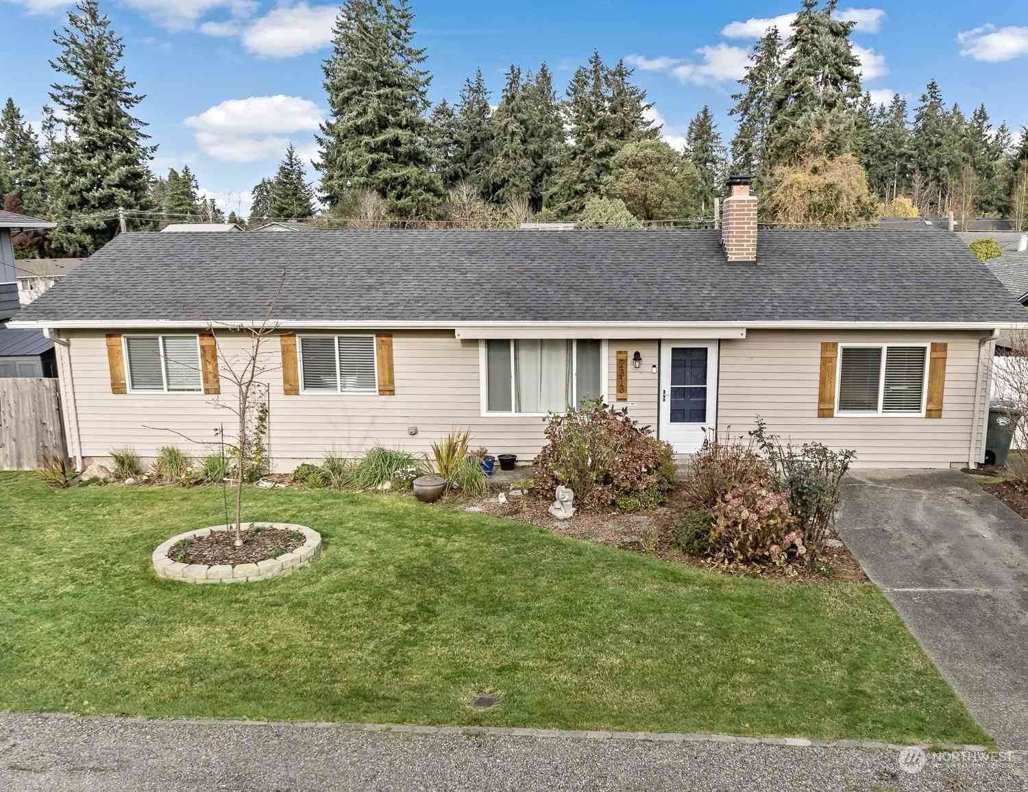 2313 Maple Lane, Steilacoom, Washington image 1