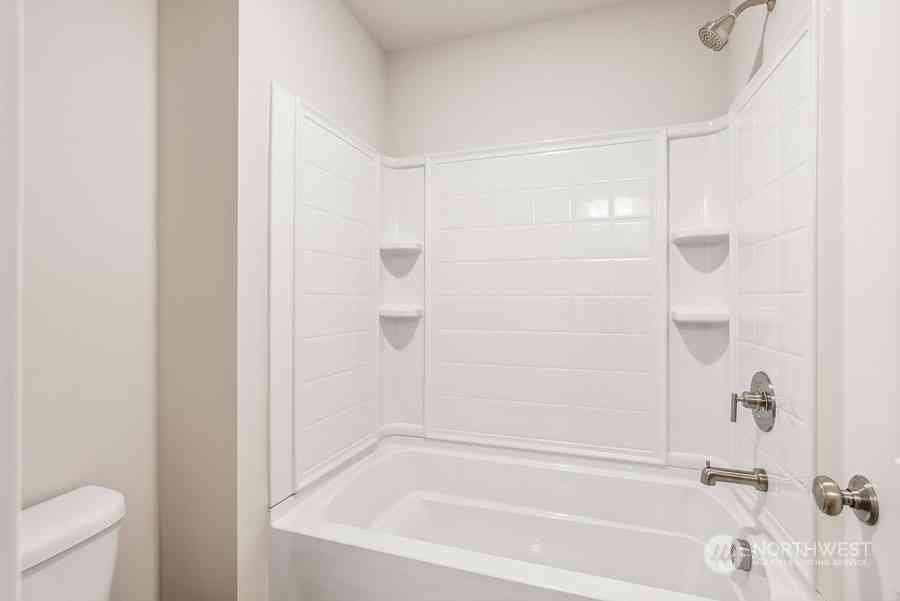 8212 51st Street #1, Marysville, Washington image 24