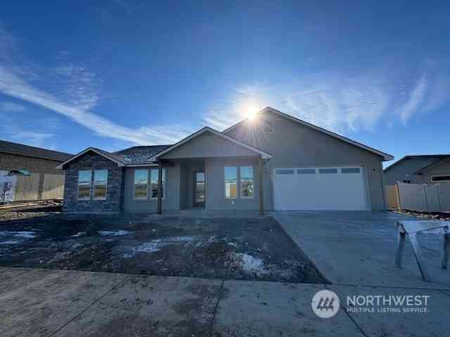 104 E Ian Avenue, Ellensburg, Washington image 4