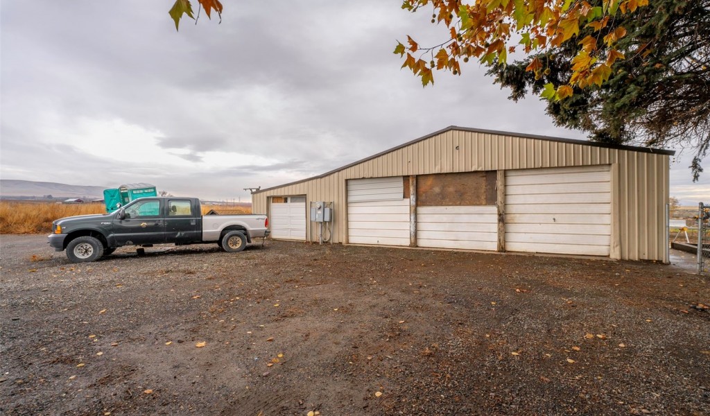 61203 W Roza Road, Benton City, Washington image 5