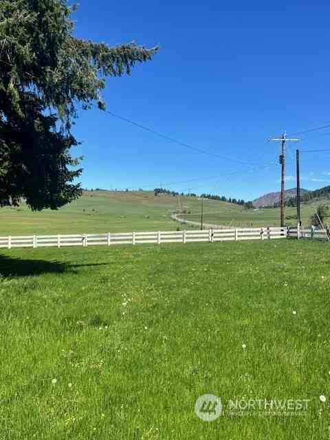 1371 Bettas Road, Cle Elum, Washington image 23