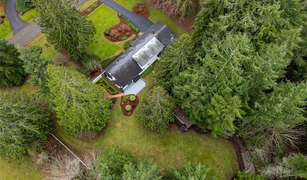 7718 Forest Park Drive, Olympia, Washington image 32