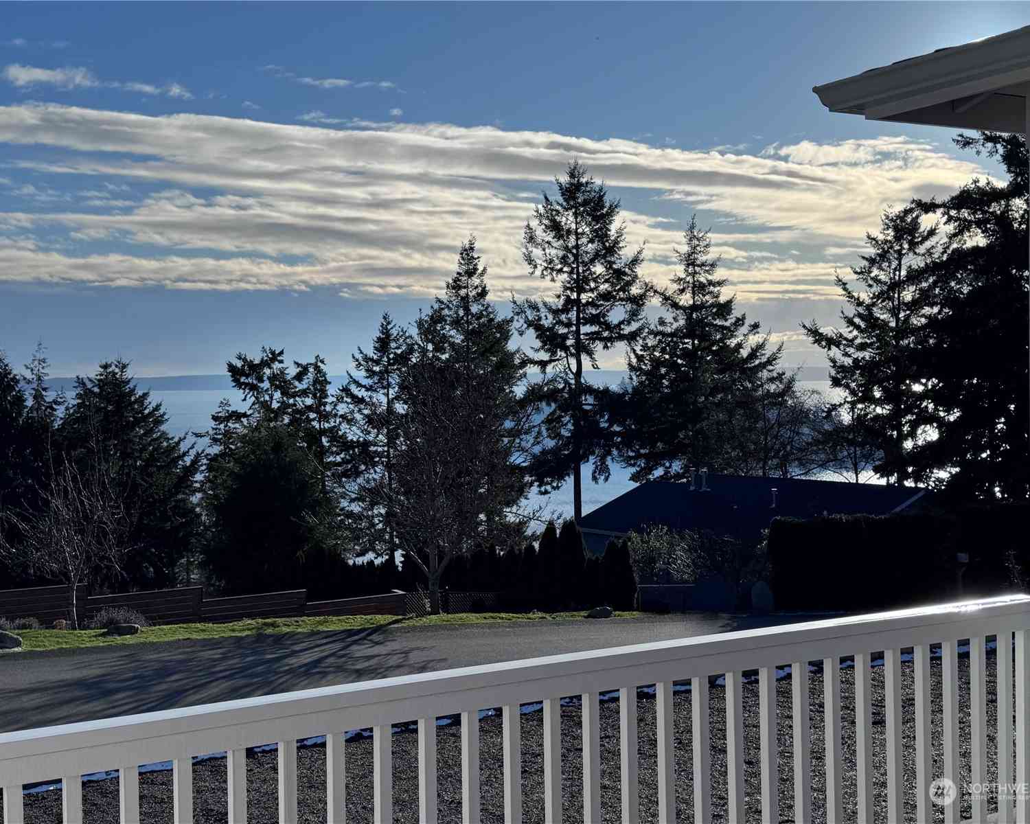 1235 Rosemont Drive, Oak Harbor, Washington image 1