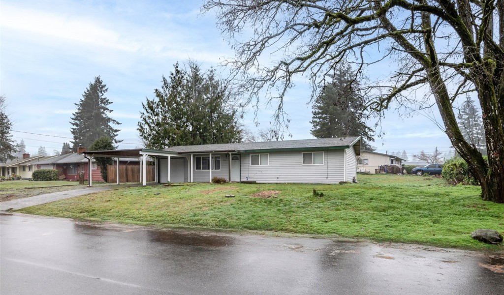 7640 3rd Ave, Lacey, Washington image 3