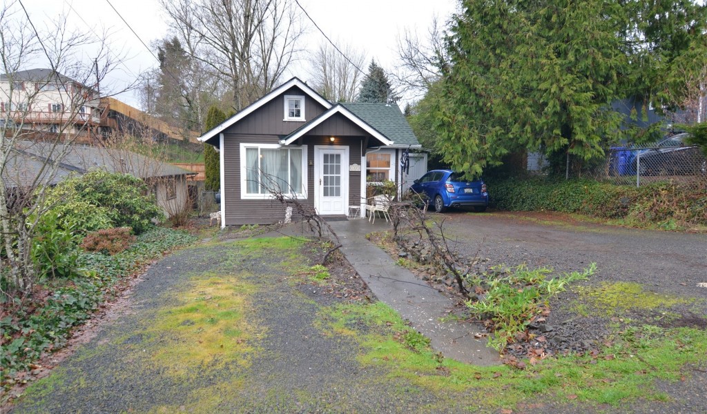 1005 Cowlitz Way, Kelso, Washington image 3