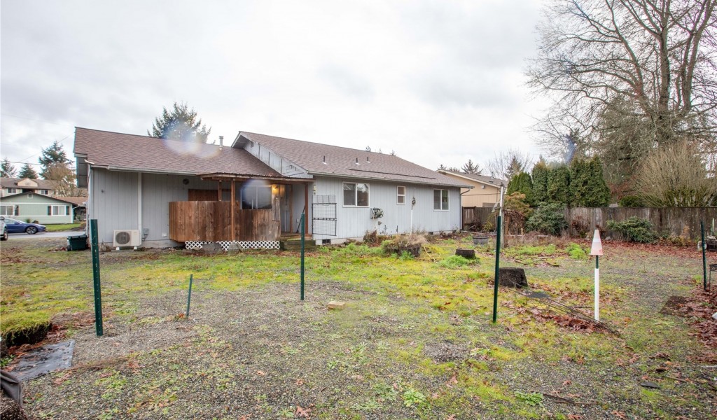 5921 Armour Loop, Olympia, Washington image 6