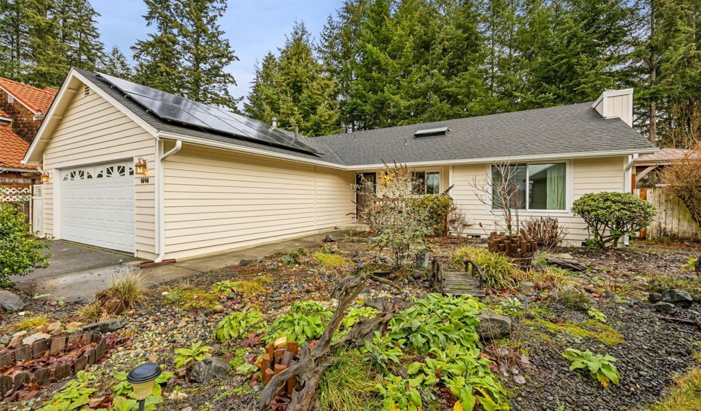 1848 Mapleview Court, Olympia, Washington image 2