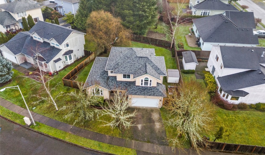 2916 Edinburgh Drive, Olympia, Washington image 4