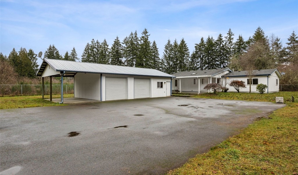 7420 Rainier Road, Olympia, Washington image 2