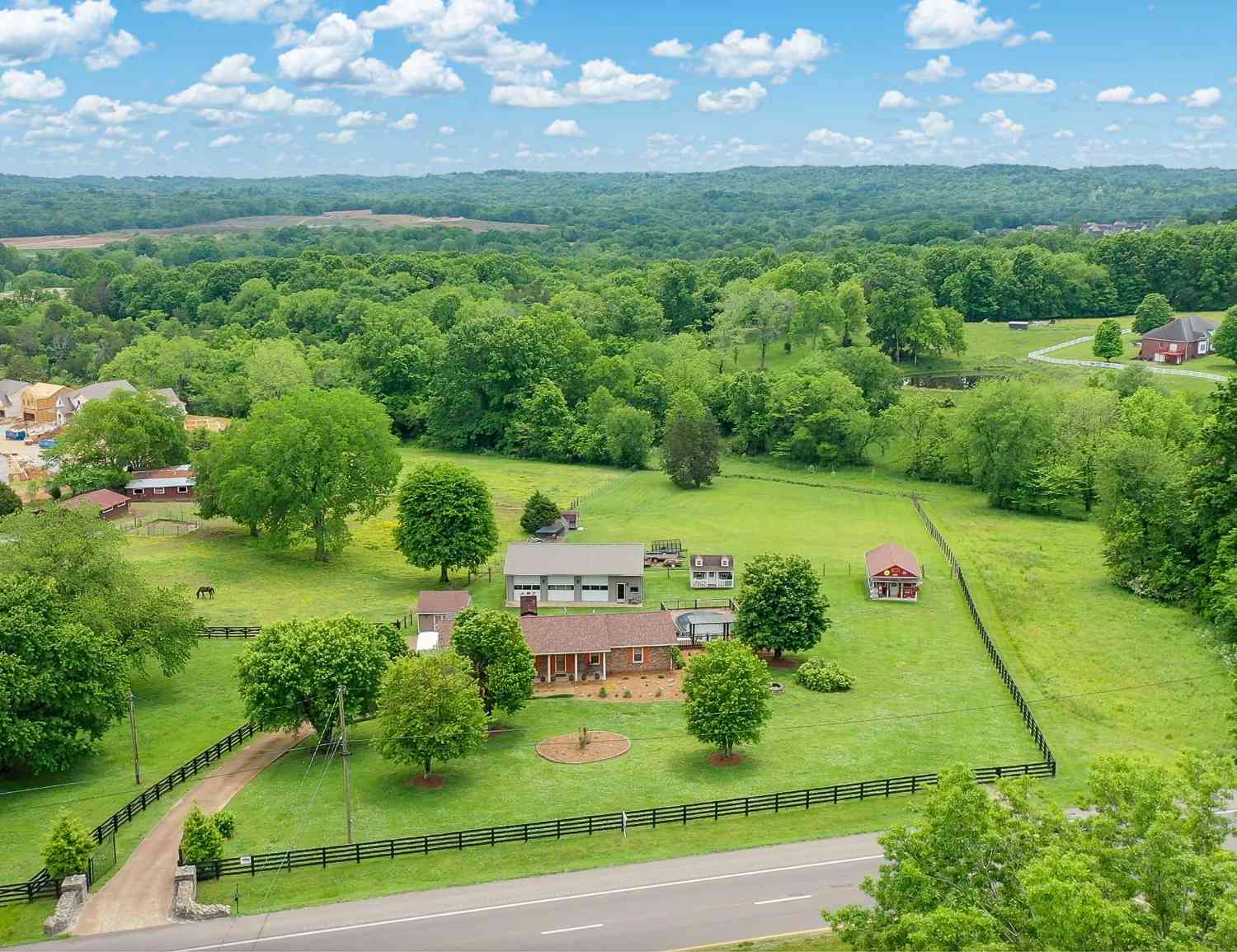 2348 Nashville Hwy, Columbia, Tennessee image 5