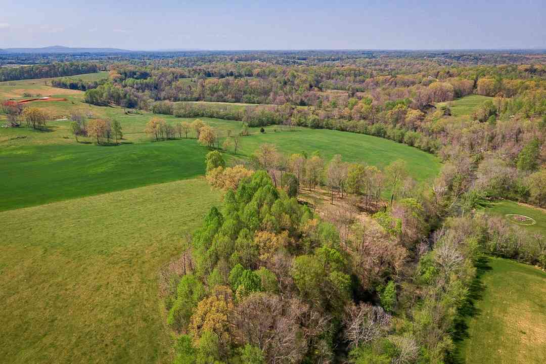 Sam Howard Lane, Sparta, Tennessee image 15