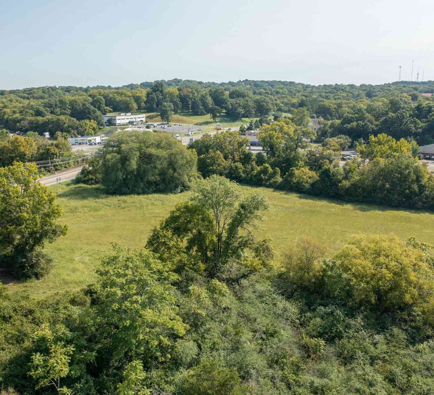 1 Hampshire Pike, Columbia, Tennessee image 12