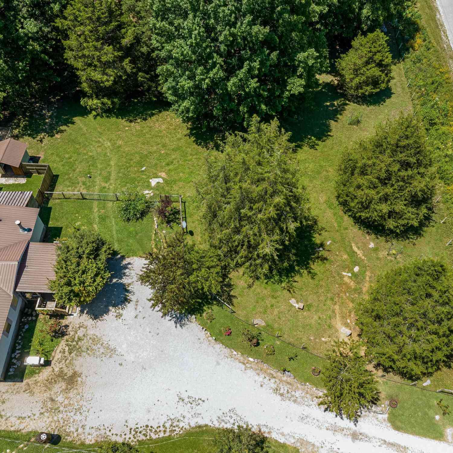 2812 Bolton Rd, Columbia, Tennessee image 18