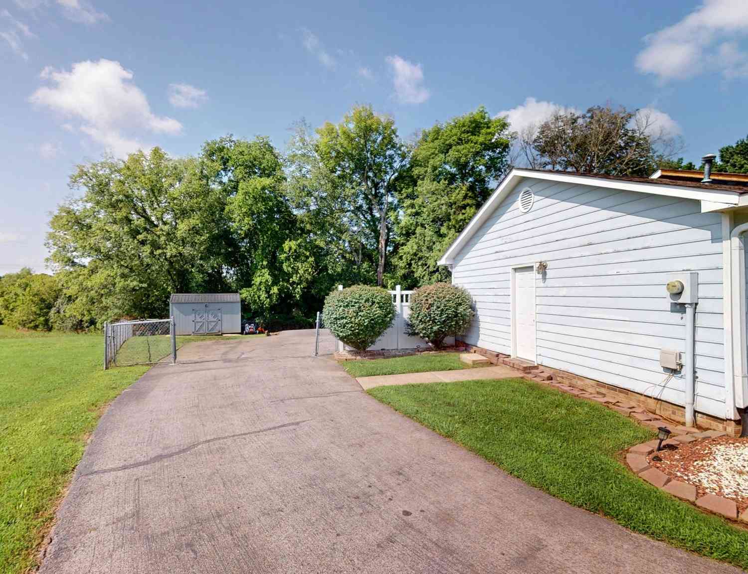 108 Greenlick Dr, Columbia, Tennessee image 35