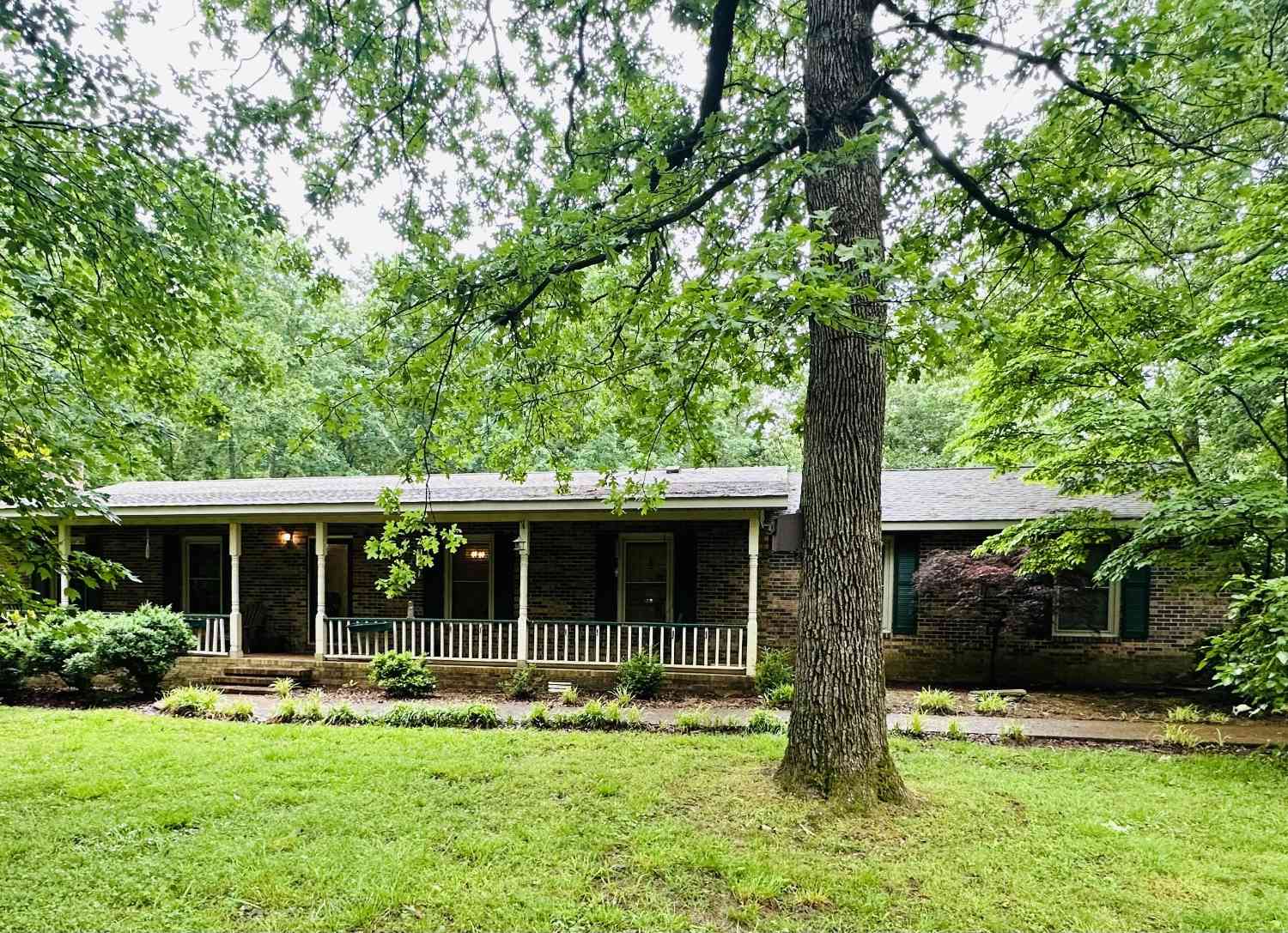 142 Dry Creek Ln, Winchester, Tennessee image 1