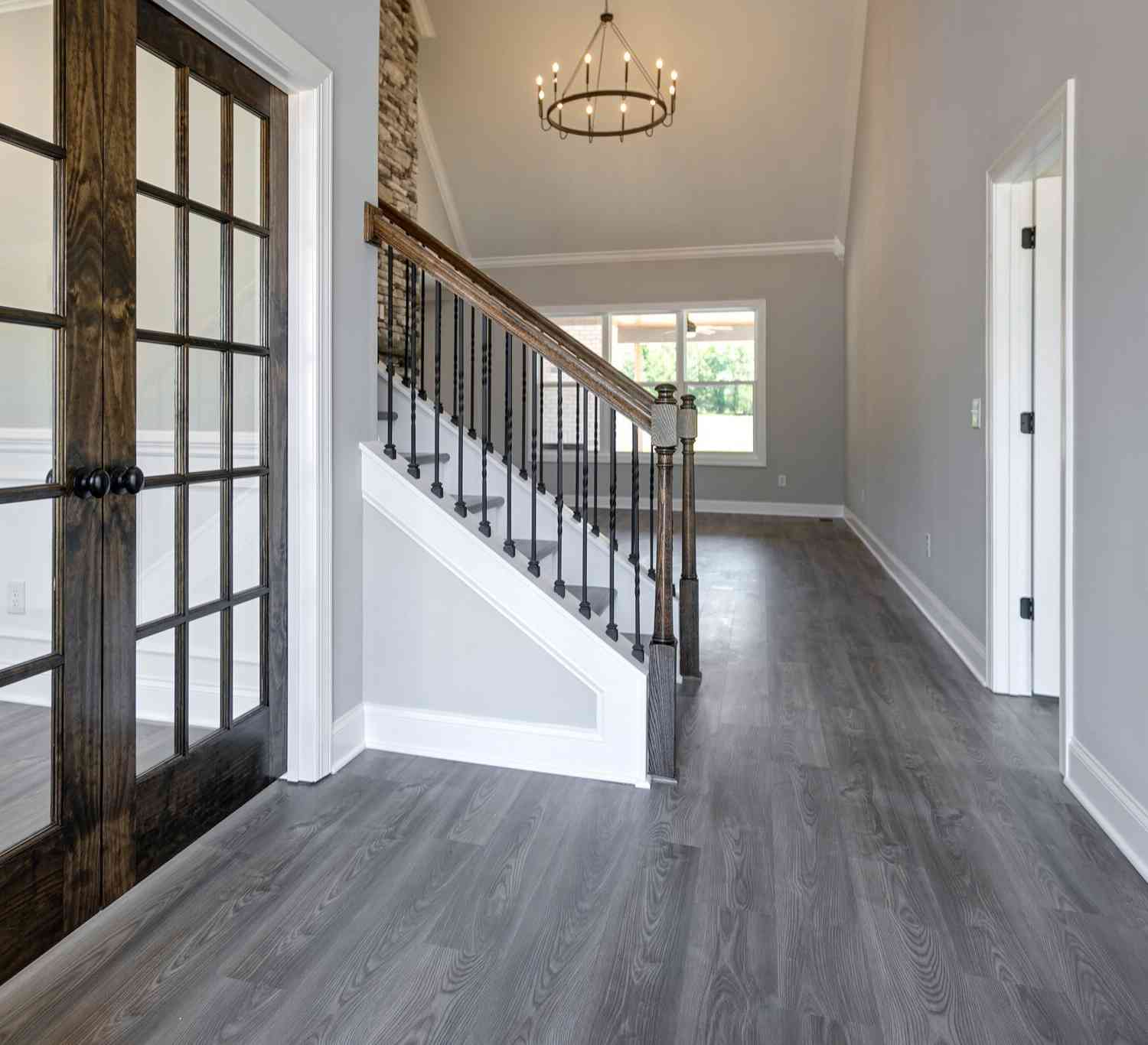 647 Josef Cir, Columbia, Tennessee image 3