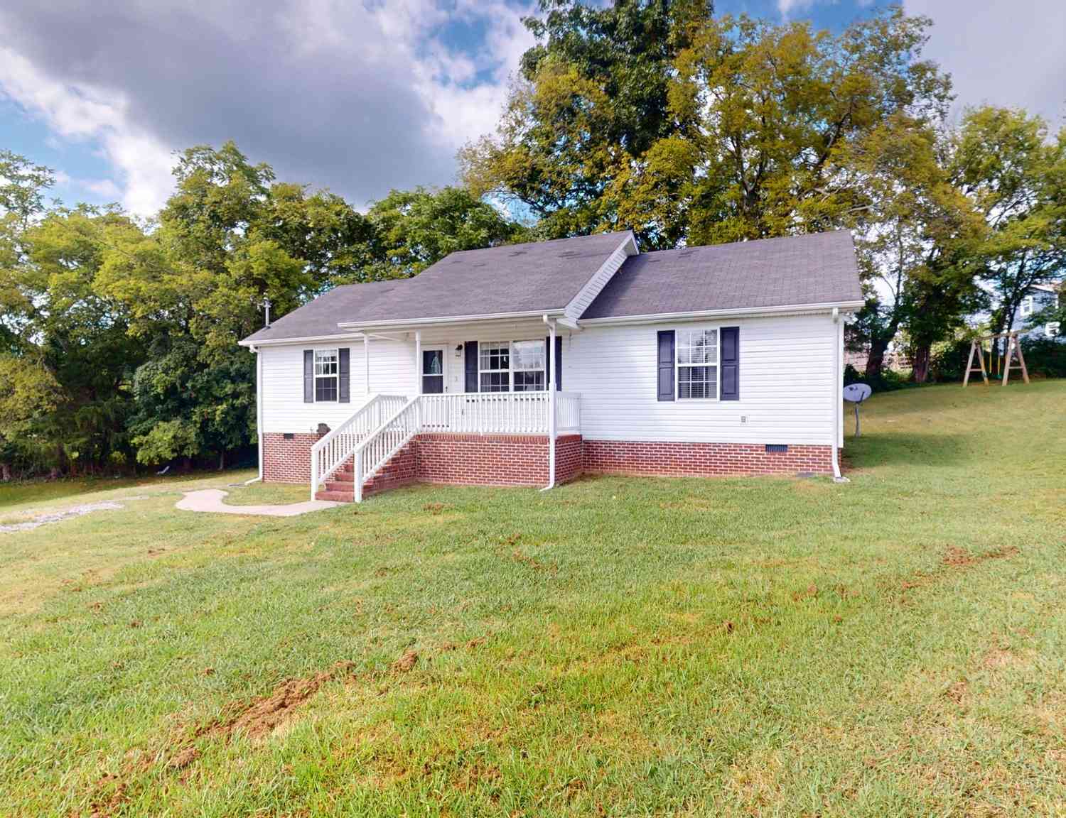 106 Turning Leaf Ct, Shelbyville, Tennessee image 1