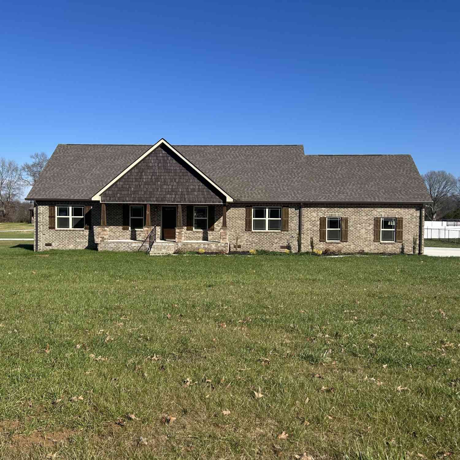 70 Randall Ln, Manchester, Tennessee image 1