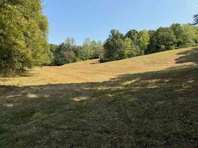 2236 Stone Hollow Rd, Cumberland Furnace, Tennessee image 11