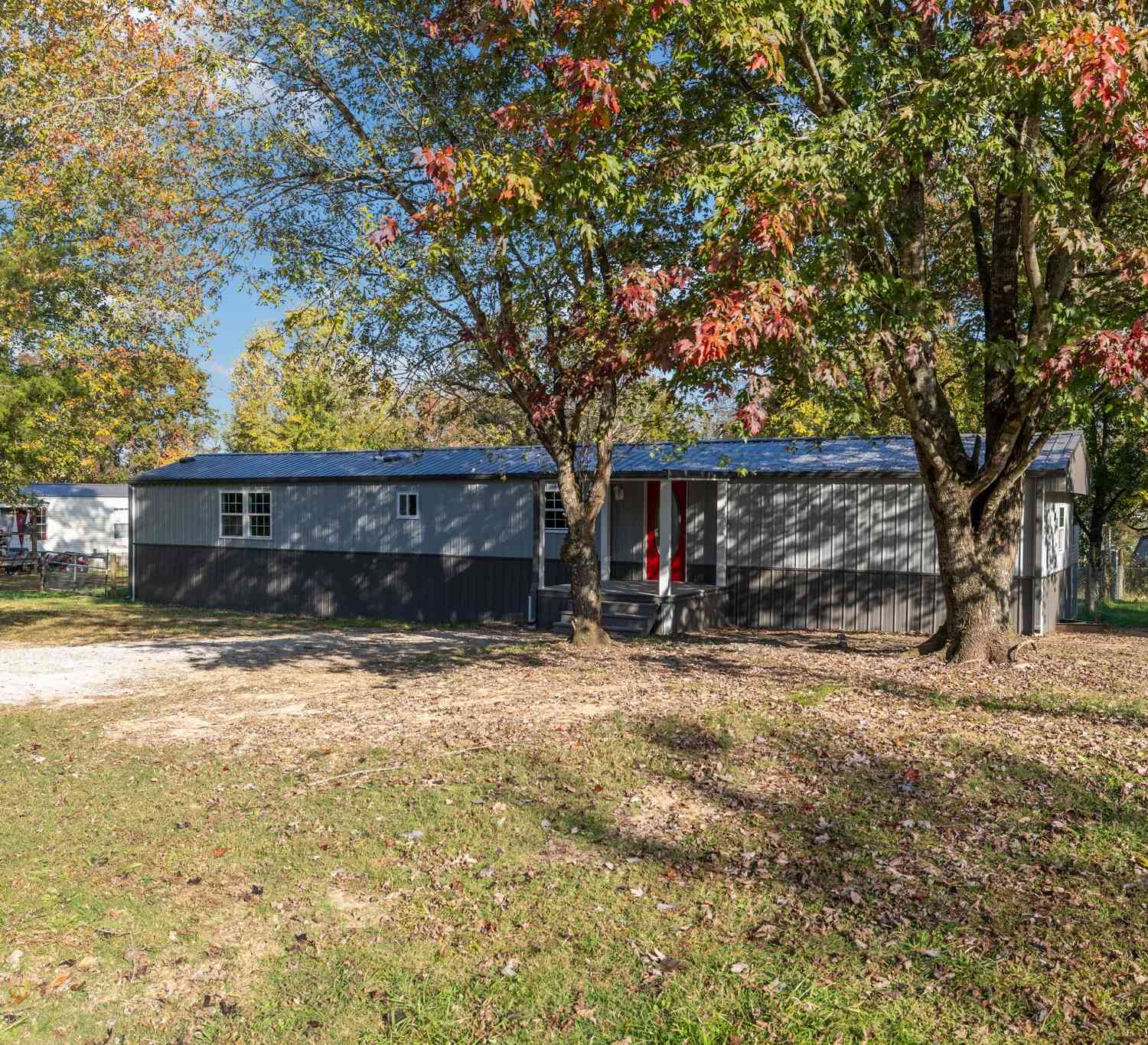 286 Deford Ln, Manchester, Tennessee image 3