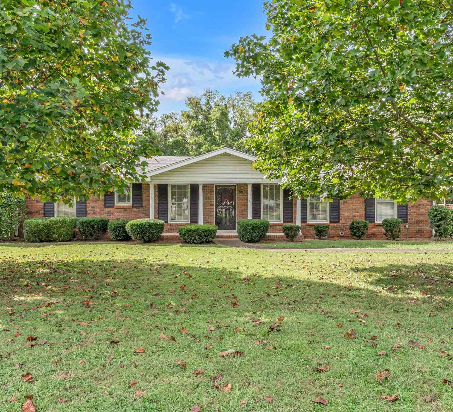 113 Fields Dr, Old Hickory, Tennessee image 2